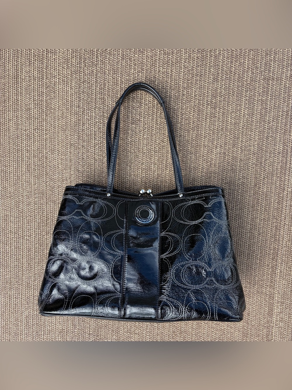 Coach Vintage Black Patent Leather Signature Stitched Kiss Lock Carryall Bag